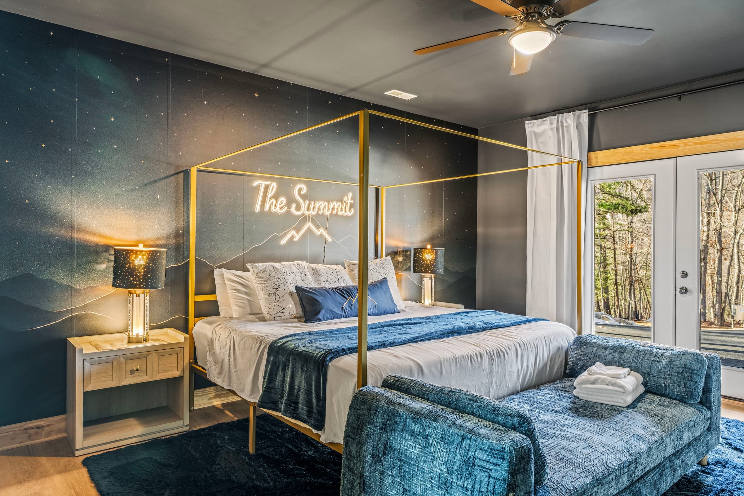 The Summit suite room